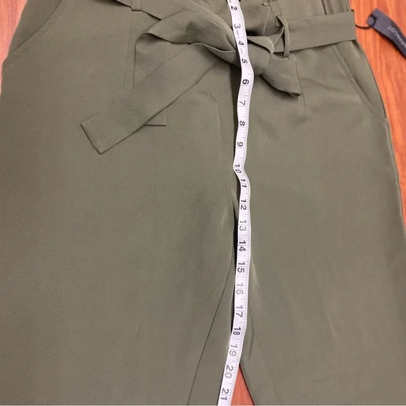 Meg & Margot Women's Olive Green Pants Size L NWT - Picture 7 of 14